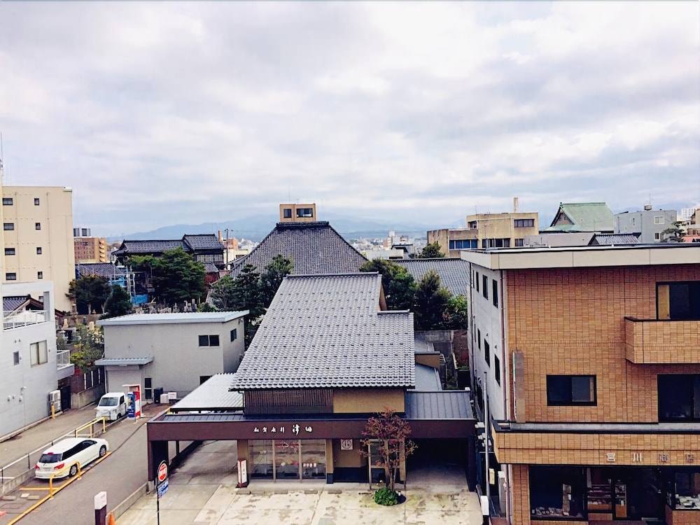 もものや 片町 小松
