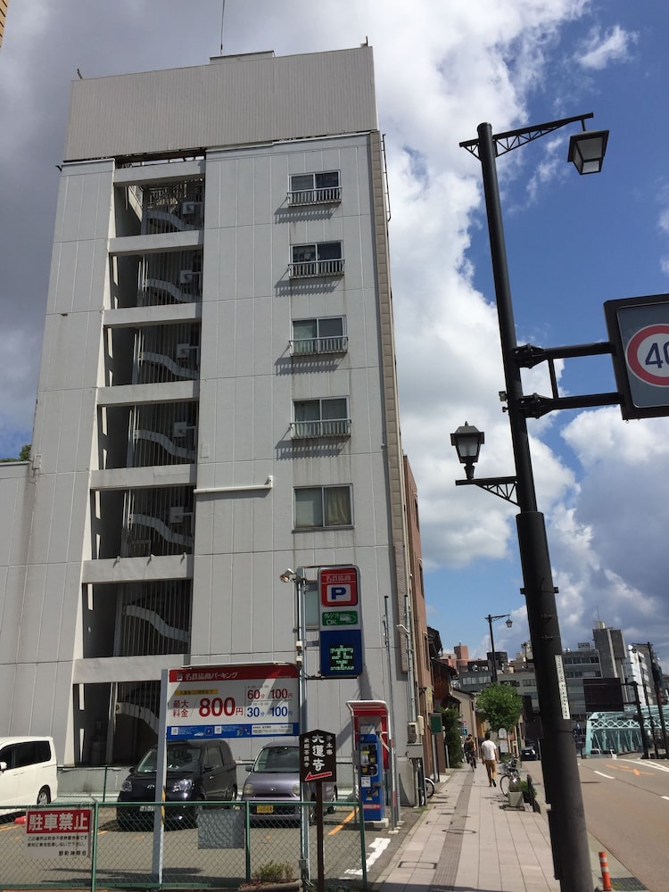もものや 片町 小松
