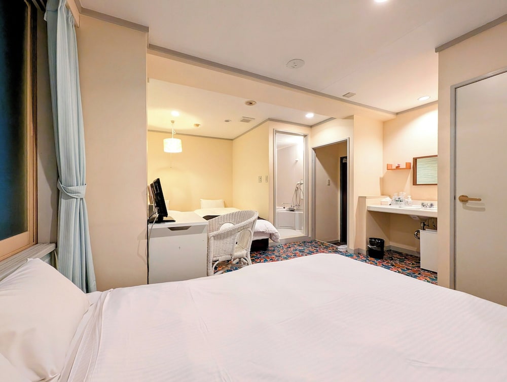 金沢駅前ホテル 小松