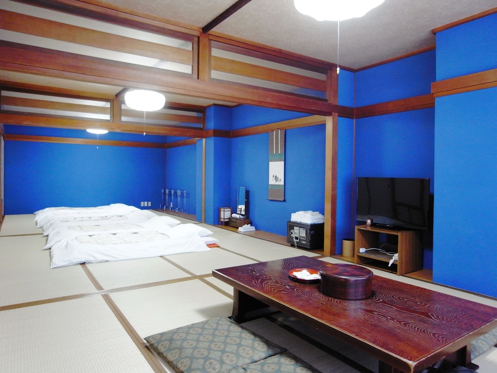旅館やまむろ 小松