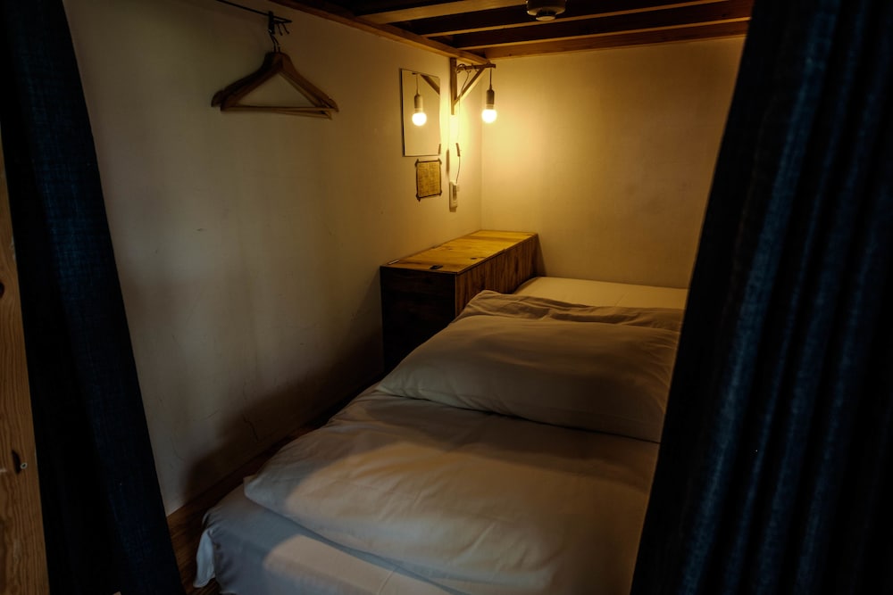 BLUE HOUR KANAZAWA 小松