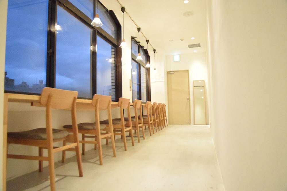 BLUE HOUR KANAZAWA 小松