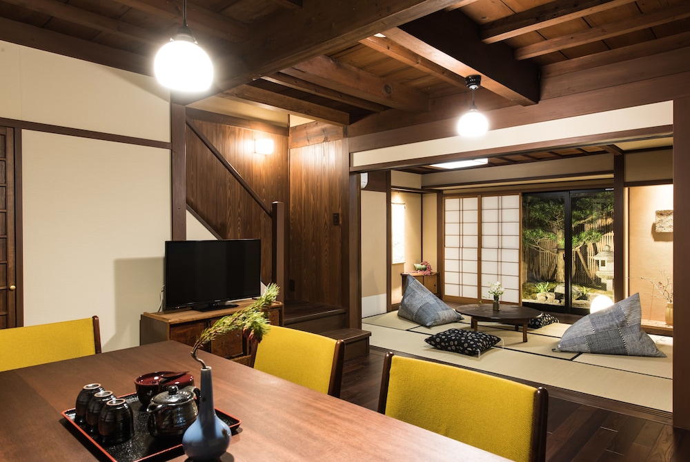 東山かげろひ 小松