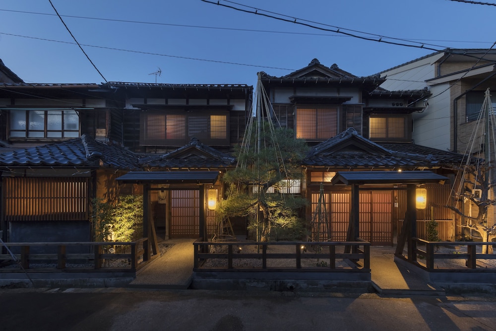 彦三町 銀の間 小松