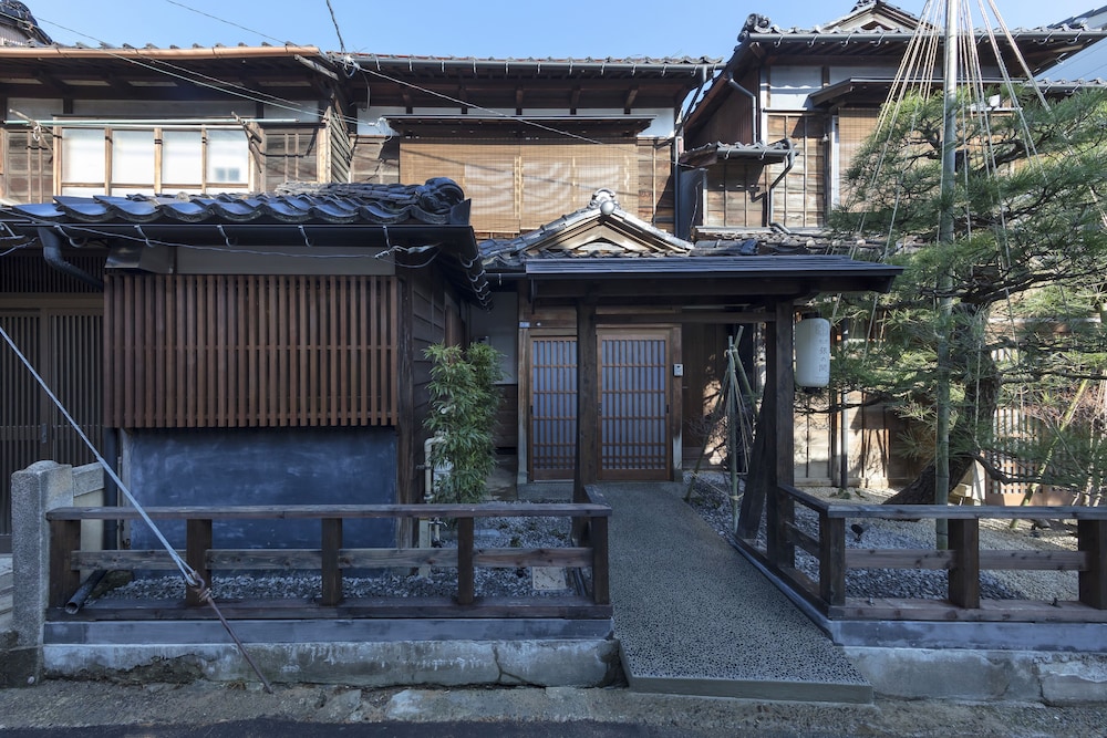 彦三町 銀の間 小松