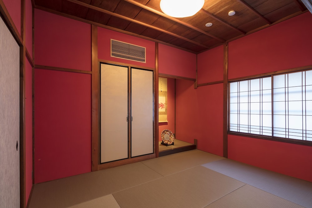 彦三町 金の間 小松