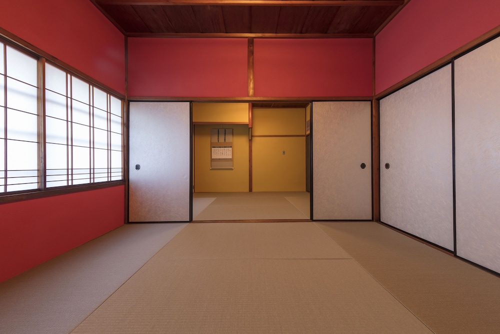 彦三町 金の間 小松
