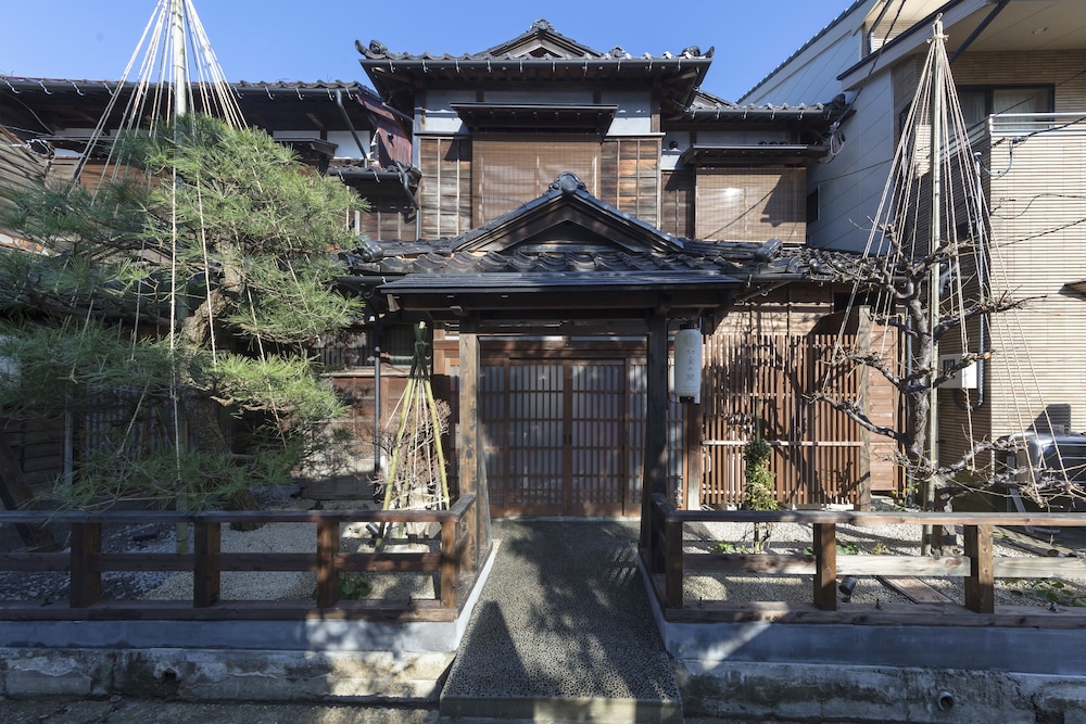 彦三町 金の間 小松