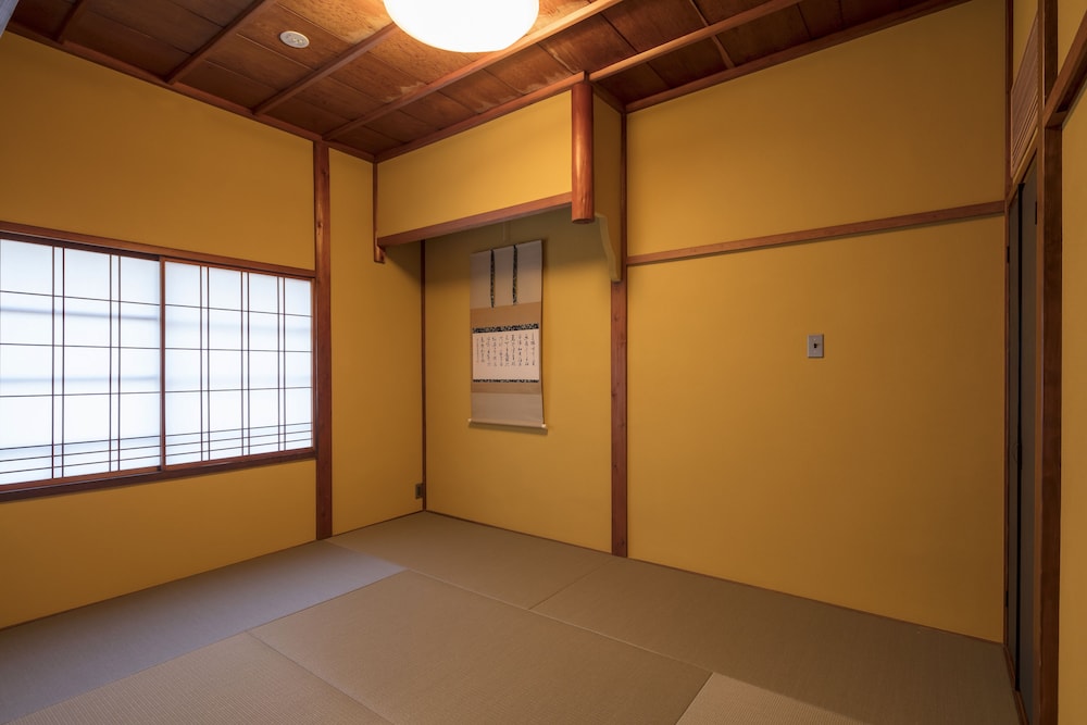 彦三町 金の間 小松