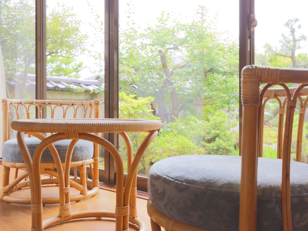 数寄屋風旅館からさわ 小松