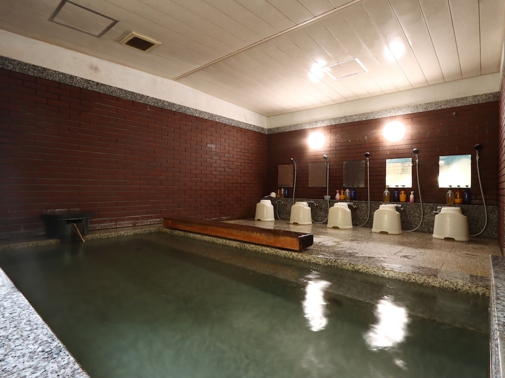 数寄屋風旅館からさわ 小松