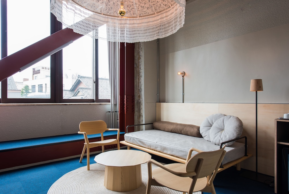 HATCHI 金沢 BY THE SHARE HOTELS 小松