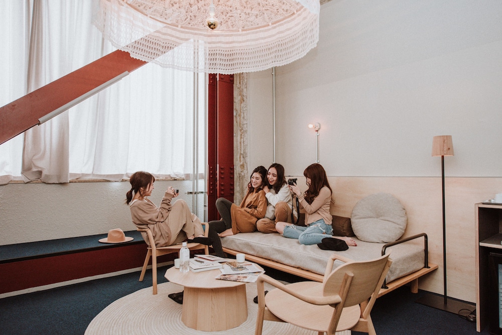 HATCHI 金沢 BY THE SHARE HOTELS 小松