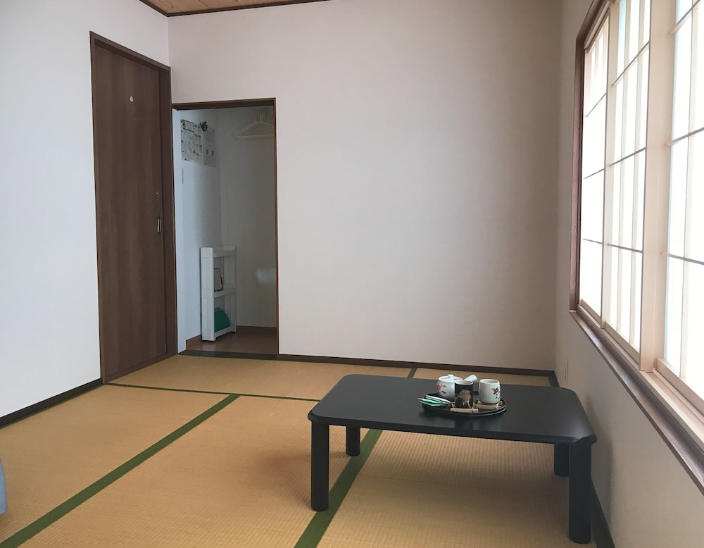 ゲストハウス ハクカ 小松