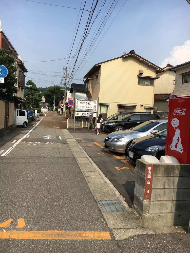 ゲストハウス ハクカ 小松
