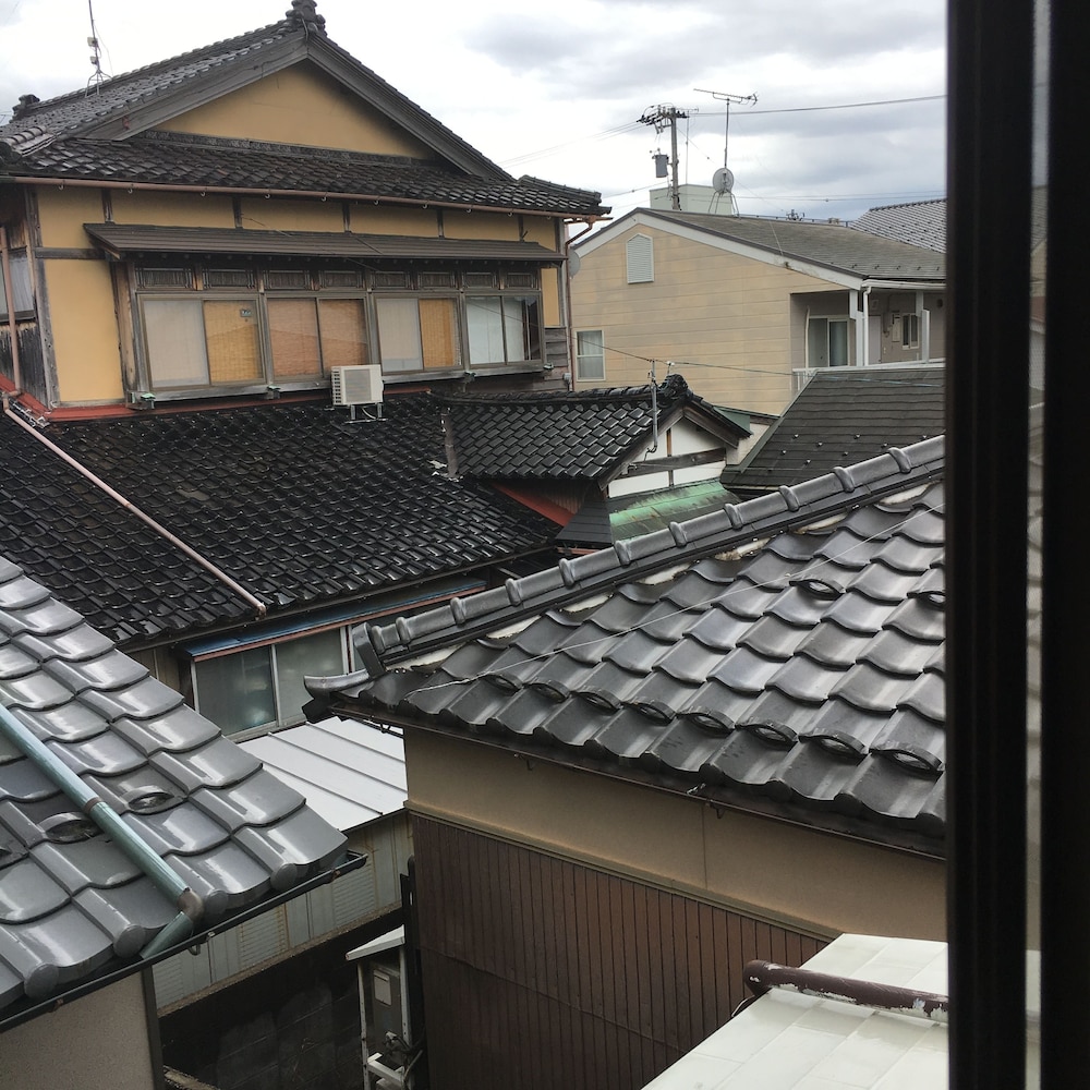 ゲストハウス ハクカ 小松