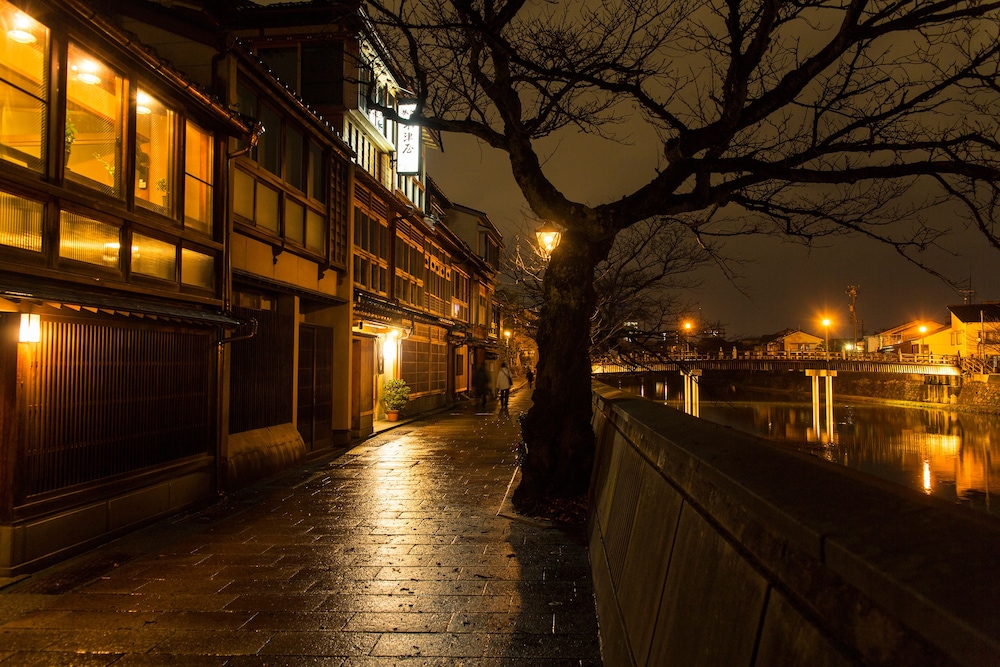 KUMU 金沢 BY THE SHARE HOTELS 小松