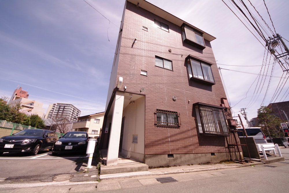 HOTEL APT PERSIMMON 小松