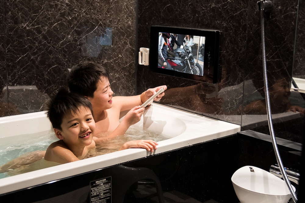 INOVA 金沢駅前ホテルSUITE 小松