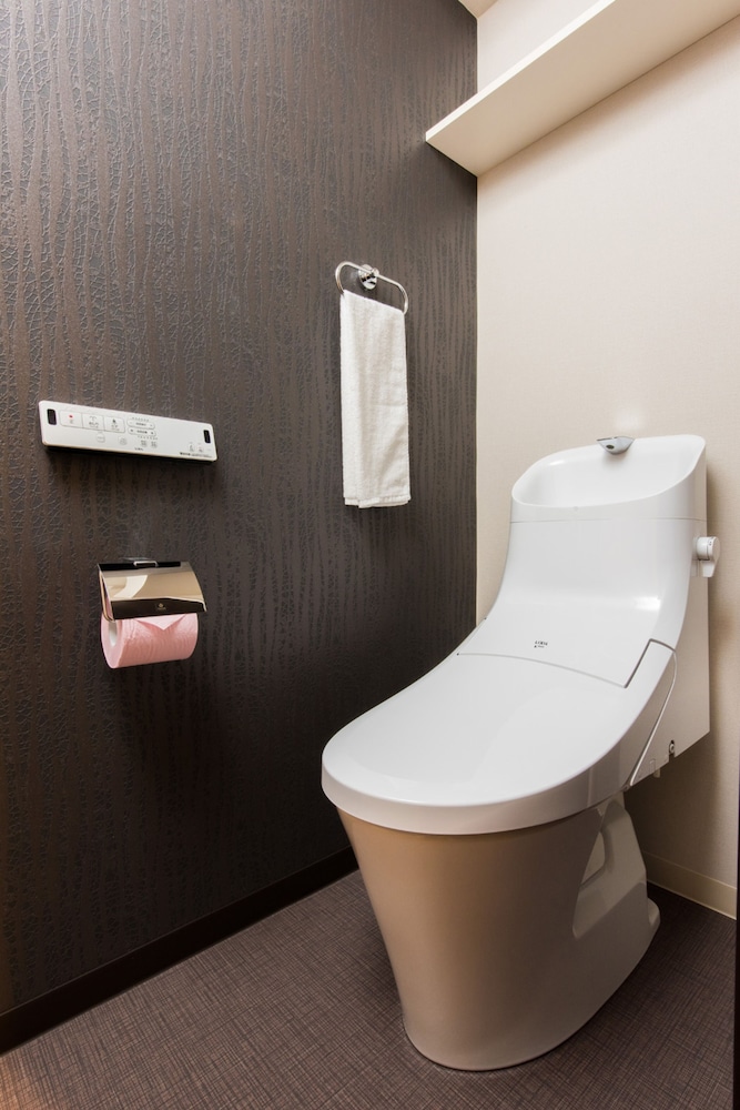 INOVA 金沢駅前ホテルSUITE 小松
