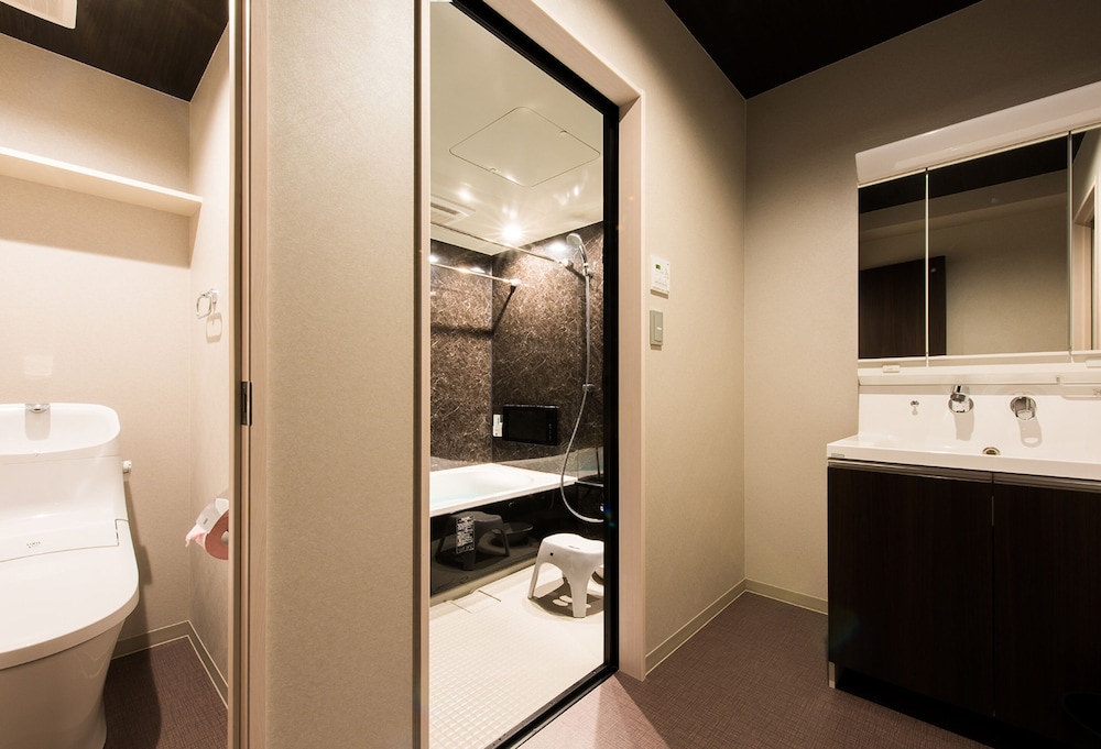 INOVA 金沢駅前ホテルSUITE 小松