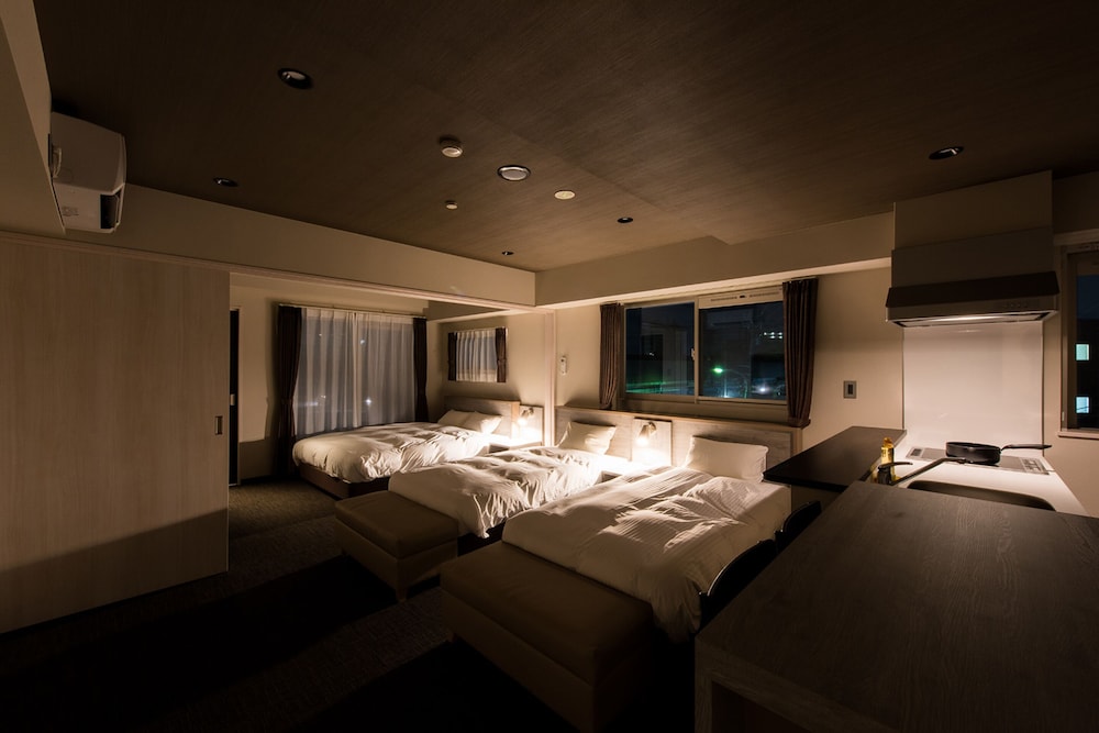 INOVA 金沢駅前ホテルSUITE 小松
