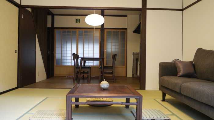 千日ハウス 小松
