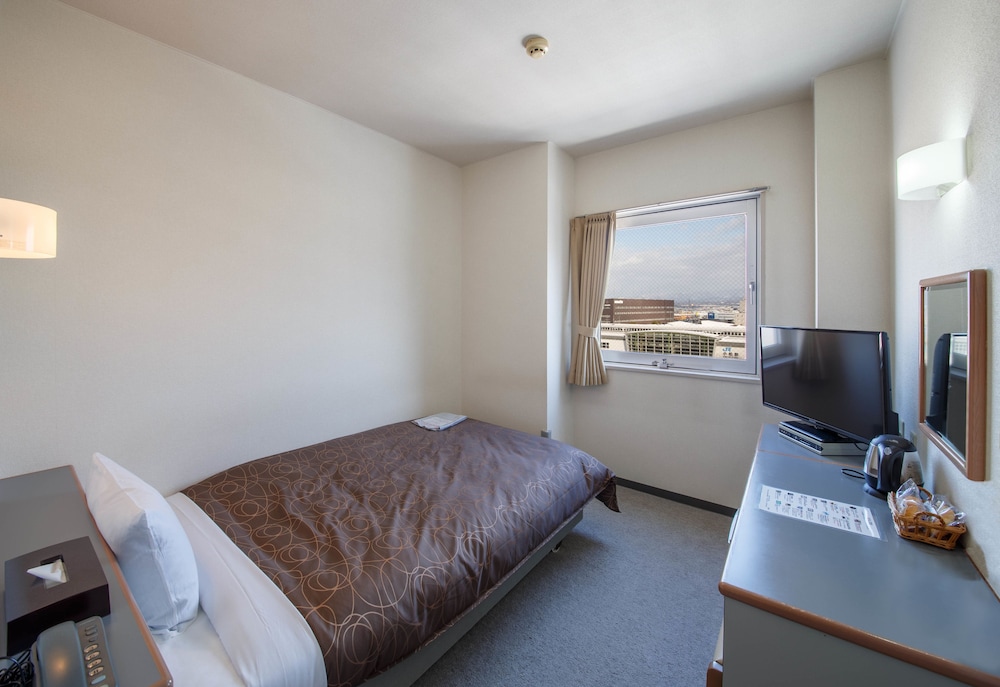 ホテルエアポート小松 小松