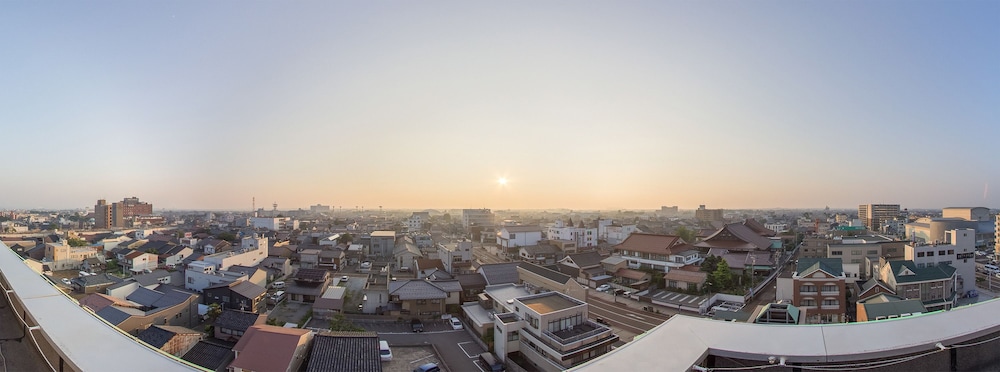 ホテルエアポート小松 小松