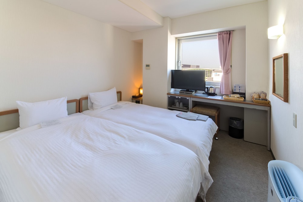 ホテルエアポート小松 小松