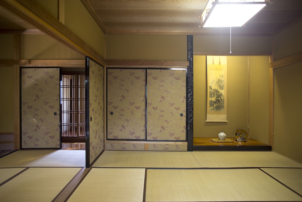 瀬々らぎの森 シャンブル・ドット エトワールエフェ 小松