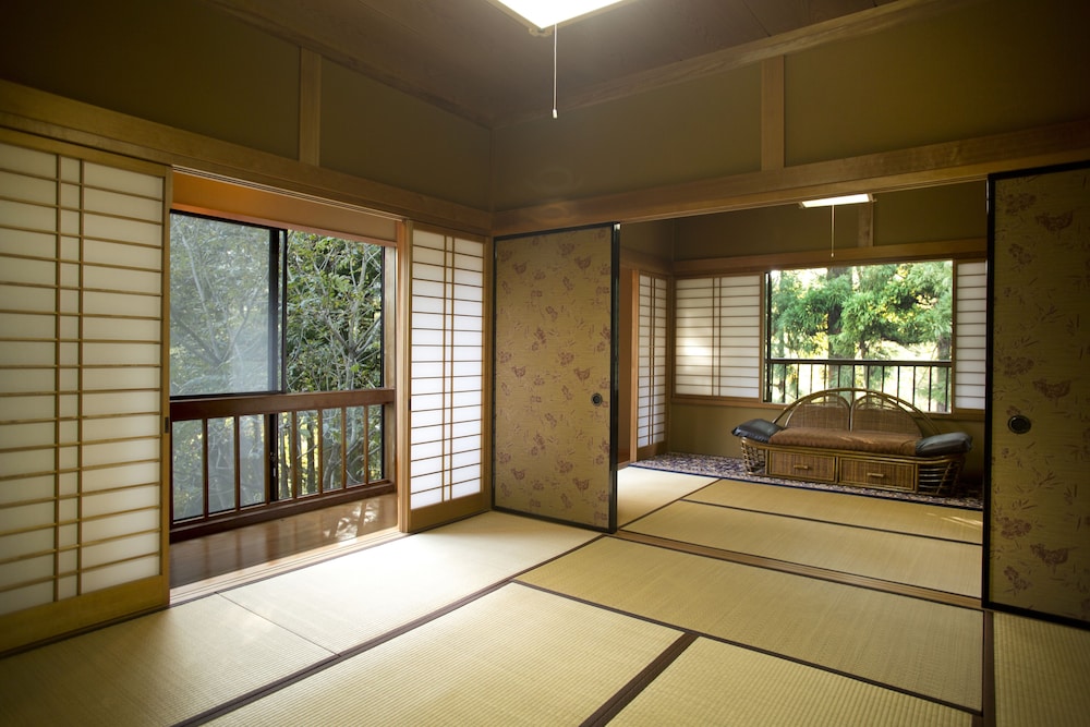 瀬々らぎの森 シャンブル・ドット エトワールエフェ 小松