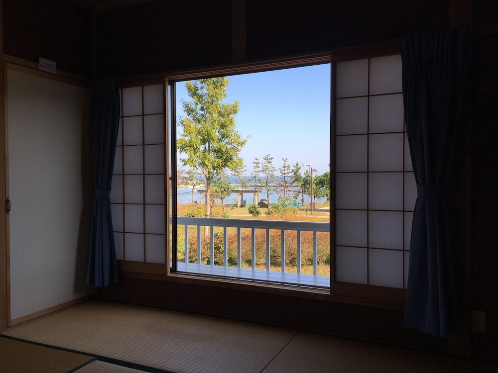ハートランドヒルズ IN 能登  21 ヨットハーバーの見える家 小松
