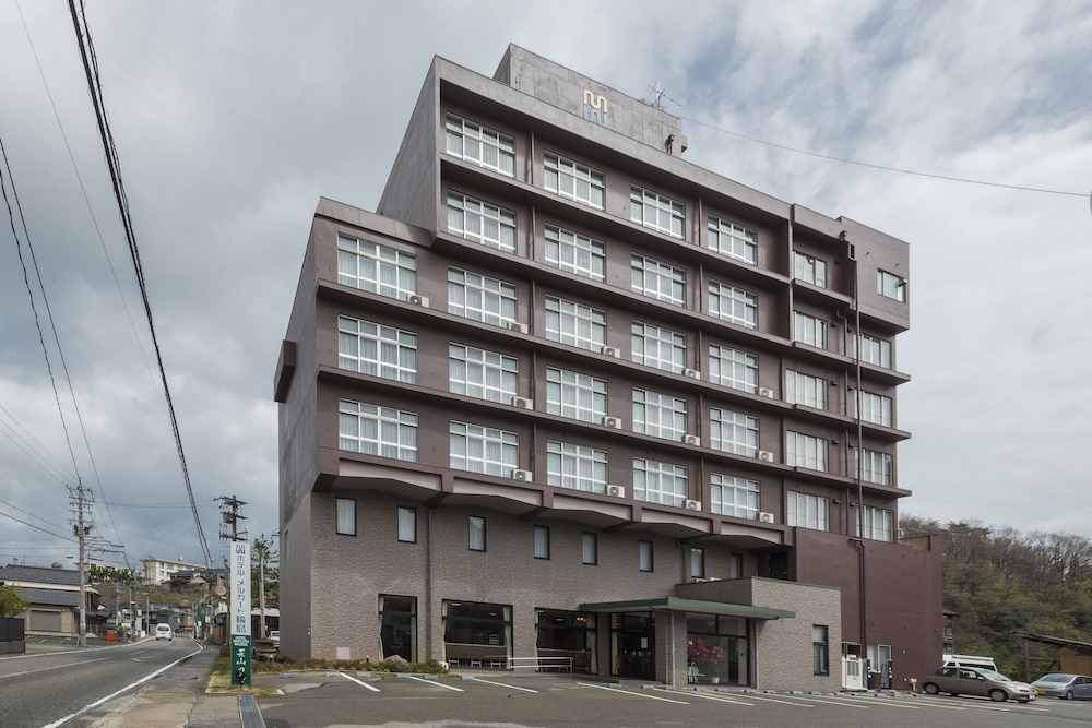 ホテルメルカート輪島 小松