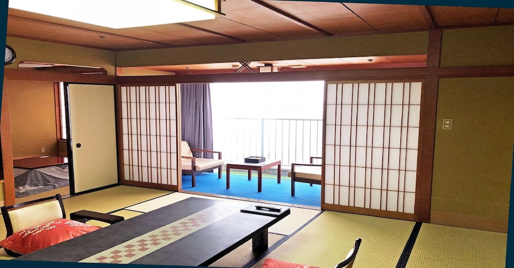 ホテルこうしゅうえん 小松