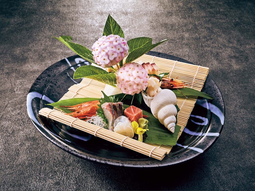 大江戸温泉物語わんわんリゾート 矢田屋松濤園 小松