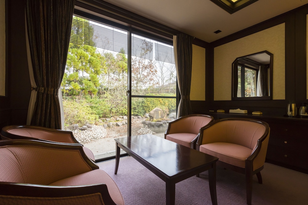 旅亭　萬葉 小松