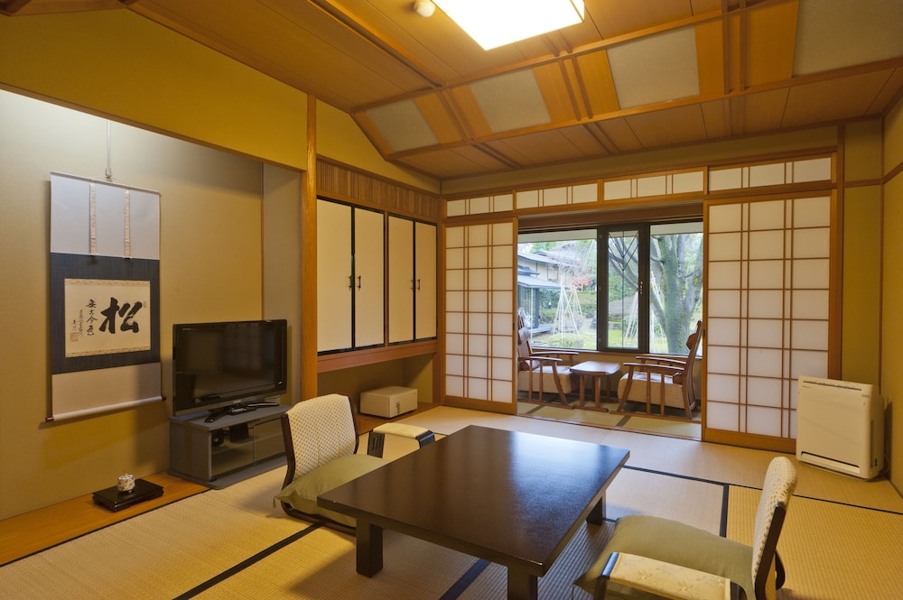 旅亭　萬葉 小松