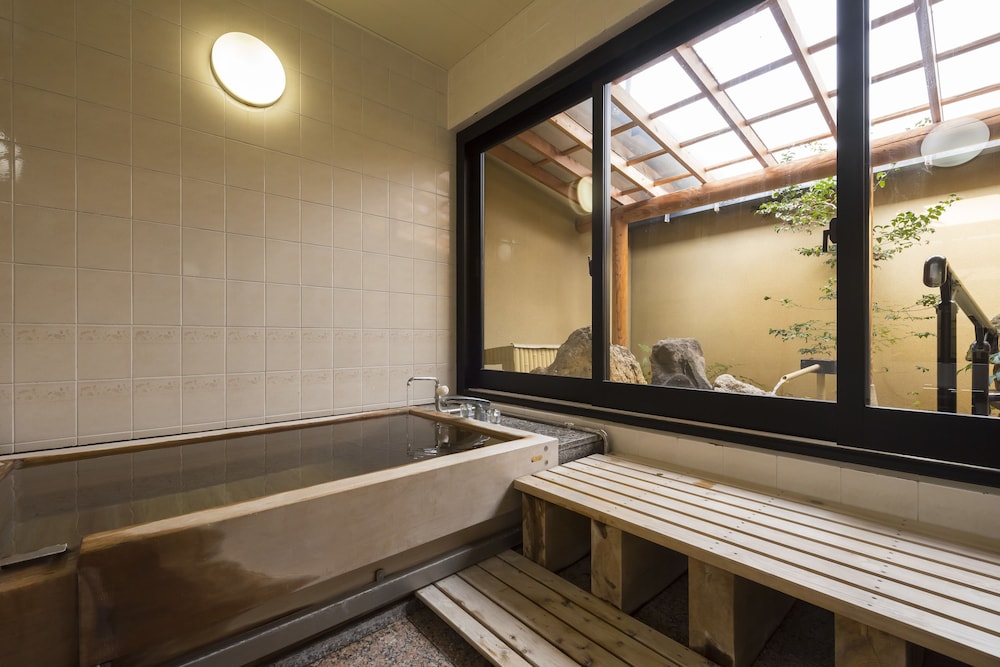 旅亭　萬葉 小松