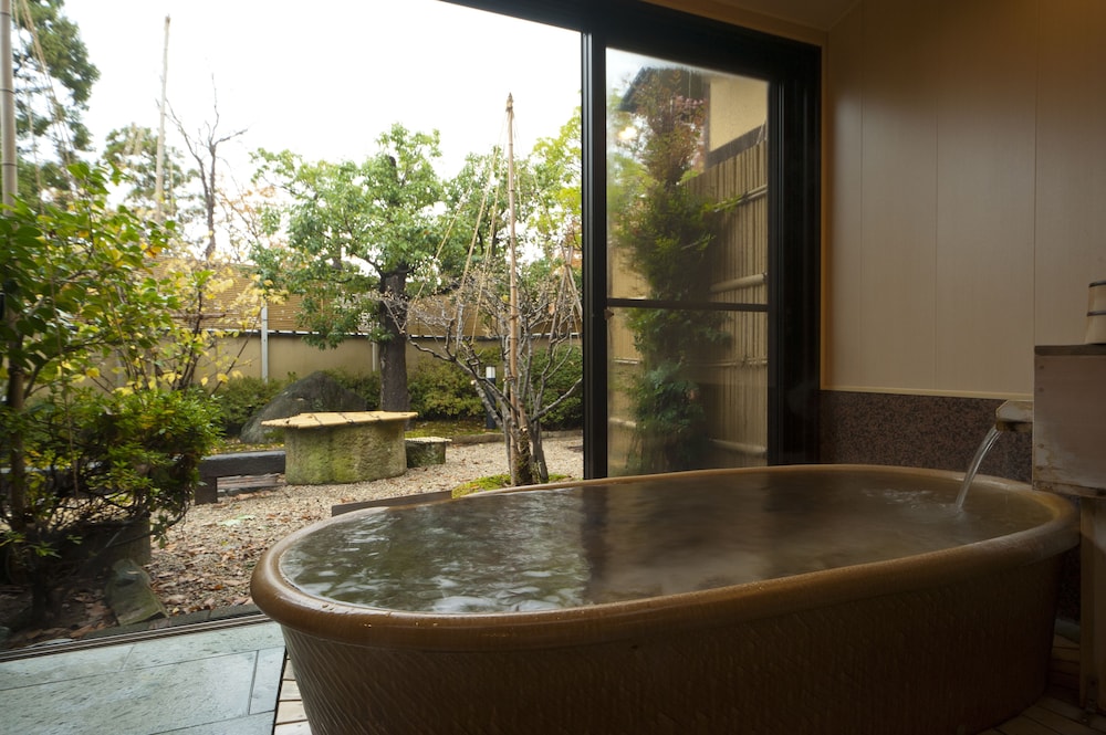 旅亭　萬葉 小松