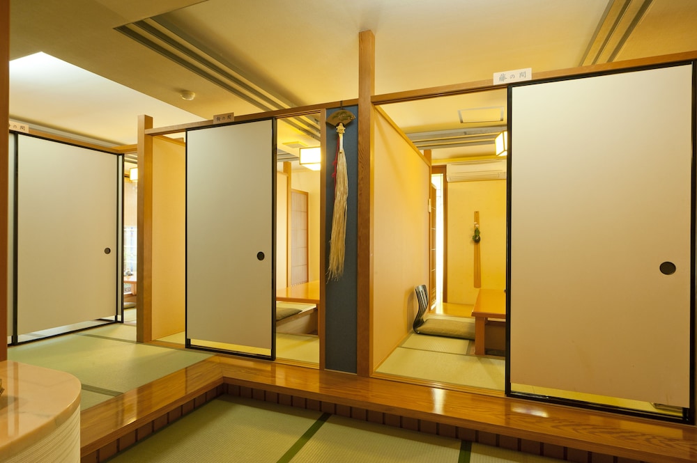 旅亭　萬葉 小松