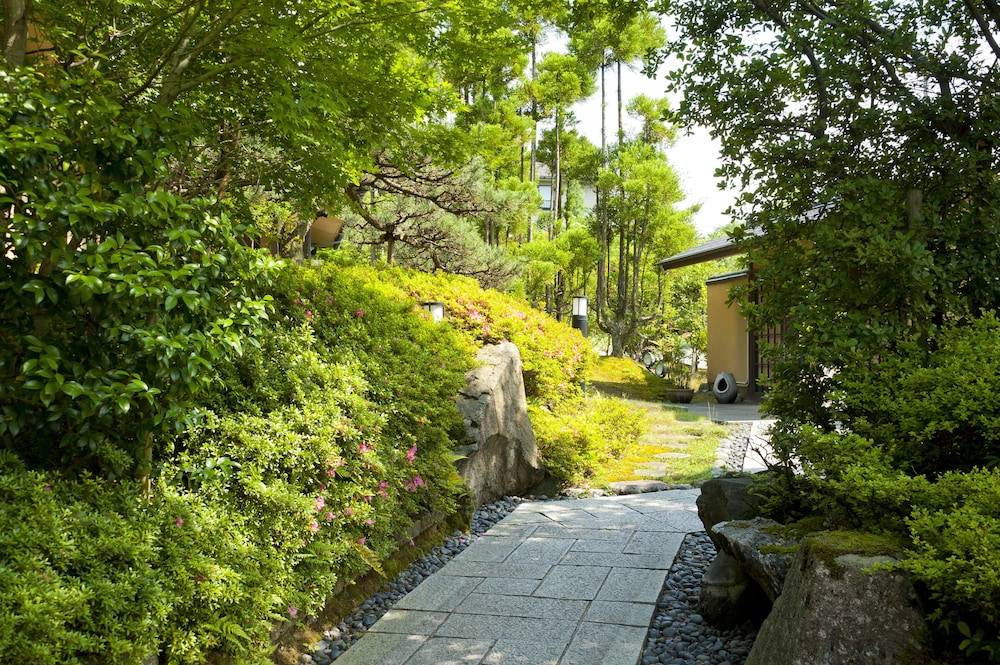 旅亭　萬葉 小松