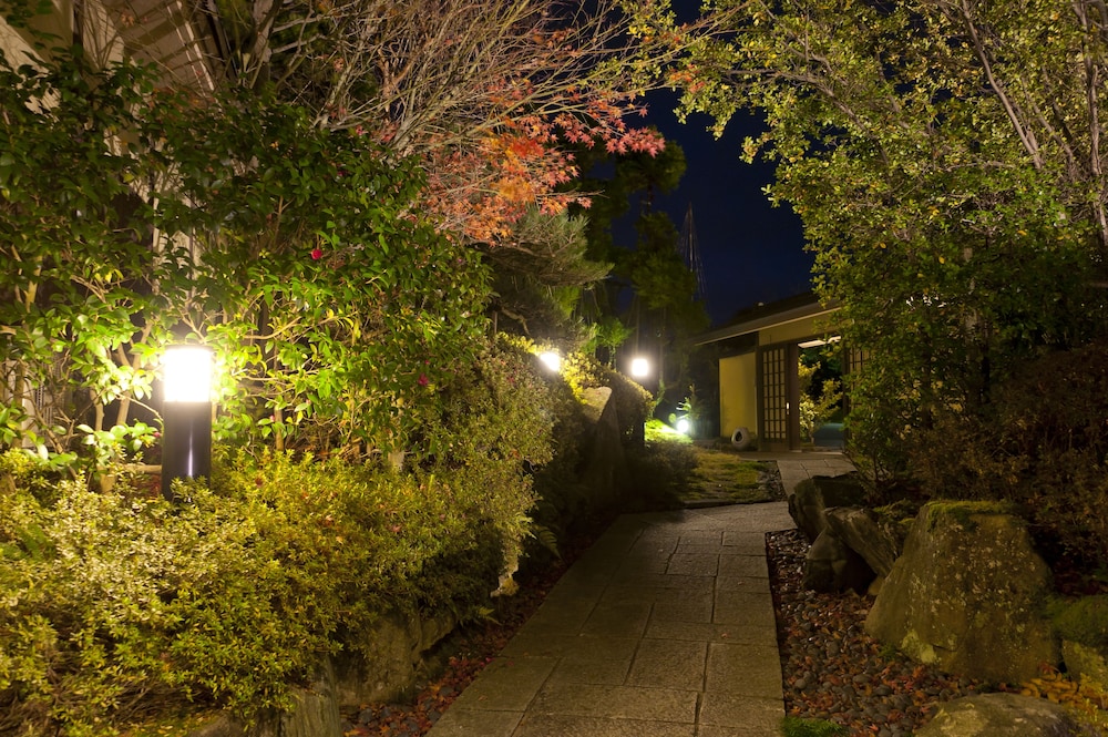 旅亭　萬葉 小松