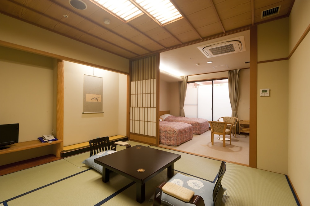 辰口温泉 たがわ龍泉閣 小松