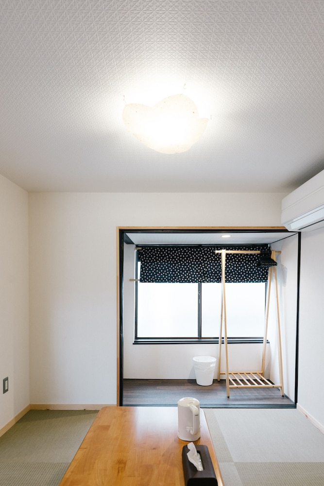 B&B MIKAWA - KANAZAWA FISH HARBOUR 小松