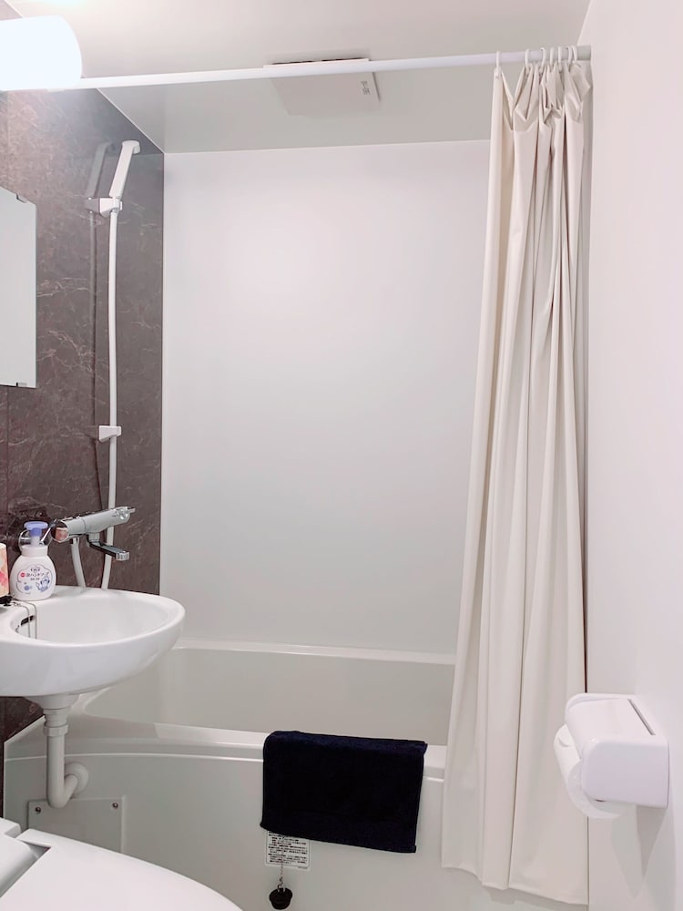 B&B MIKAWA - KANAZAWA FISH HARBOUR 小松