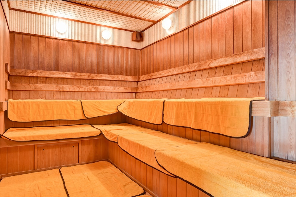 ダイヤモンド片山津温泉ソサエティ 小松