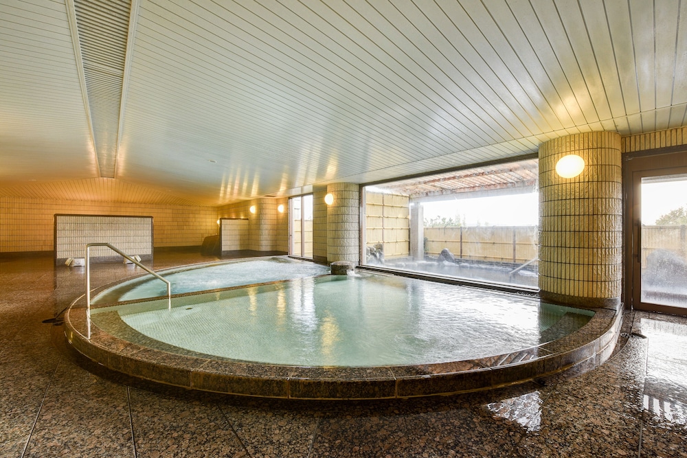 ダイヤモンド片山津温泉ソサエティ 小松