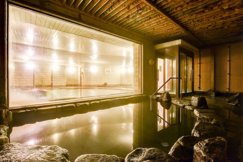 ダイヤモンド片山津温泉ソサエティ 小松