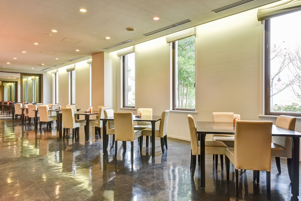 ダイヤモンド片山津温泉ソサエティ 小松